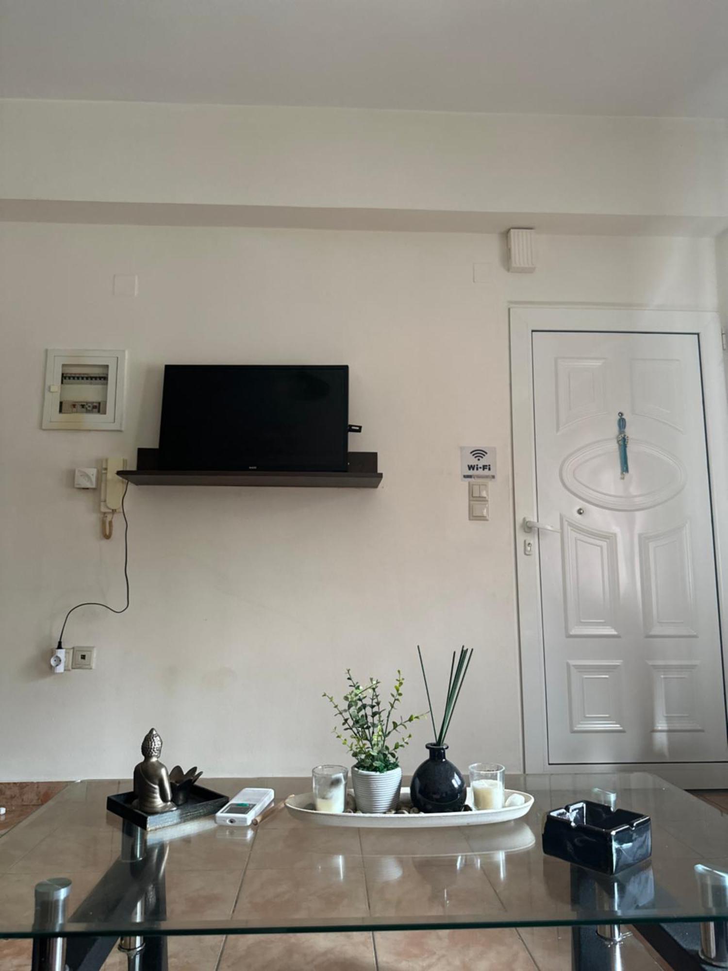 Tzo Apartment *